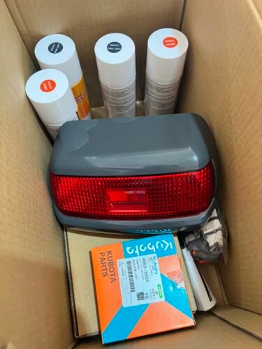 หลอดไฟท้าย Kubota Tractor รุ่น 36แรงม้า-50แรงม้า W9501-36020 photo review
